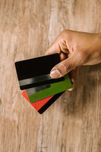 Cartões de Crédito: Prós e Contras